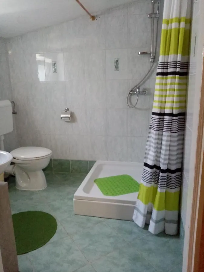 Apartman Ivanka Vir Hırvatistan